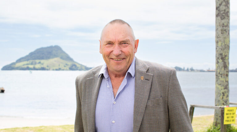 Bruce Mazengarb